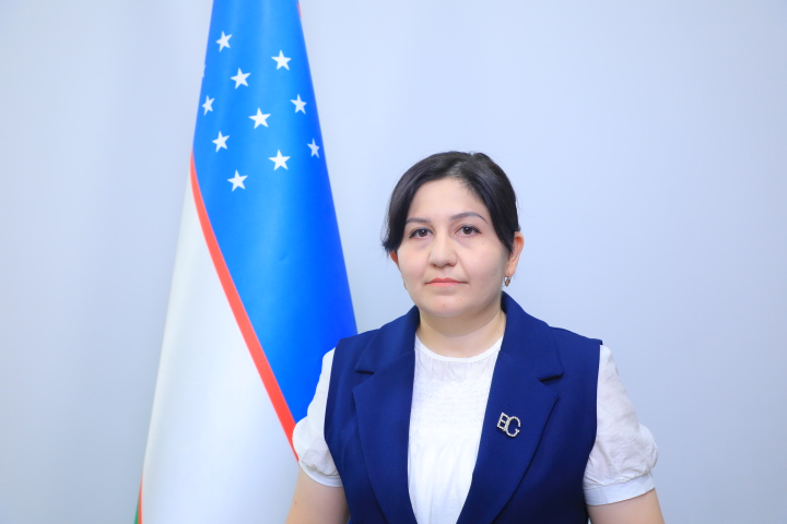 Allaberganova Adolat Atabek qizi