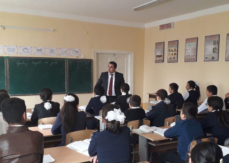 Dean of the Faculty of Philology Docent Gayipov conducted a master class on 