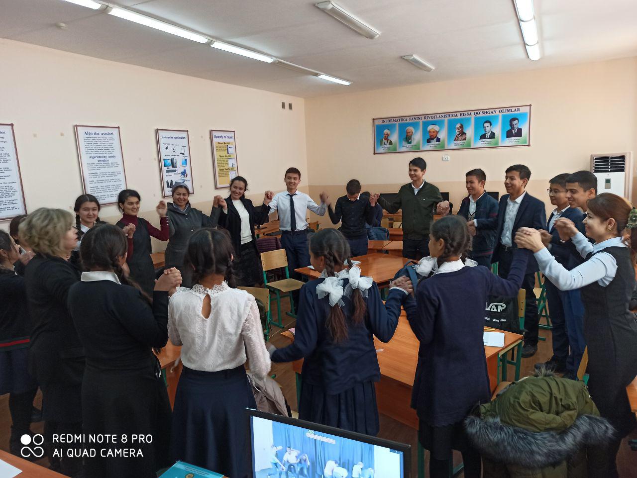 Professors of the Department of English Language and Literature conducted a master class on English at the school N29 in Urgench