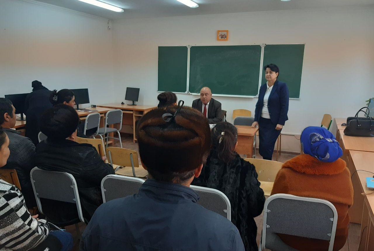 A meeting was held with the parents of students of the Faculty of Philology
