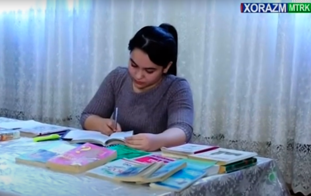 Talabalikka qabul qilingan Rahima Bobojonova Xorazm MTRKning “Assalom, Xorazm” dasturi nigohida
