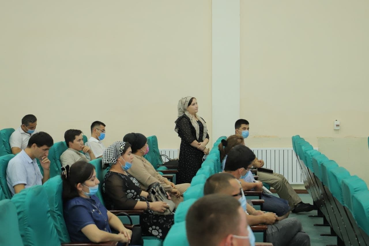 urdu.uz, Urganch davlat universiteti,✔️2021-yilning 28-iyul sanasida Oliy va o‘rta maxsus ta’lim vazirining fan va innovatsiyalar bo‘yicha o‘rinbosari Hakimov Raximjon Rasuljonovich Urganch davlat universitetiga tashrifi avvalida universitet rahbariyati bilan ochiq muloqot o’tkazdi. 