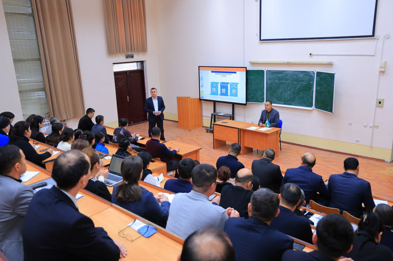В Ургенчском государственном университете проводятся учебные семинары для профессорско-преподавательского состава