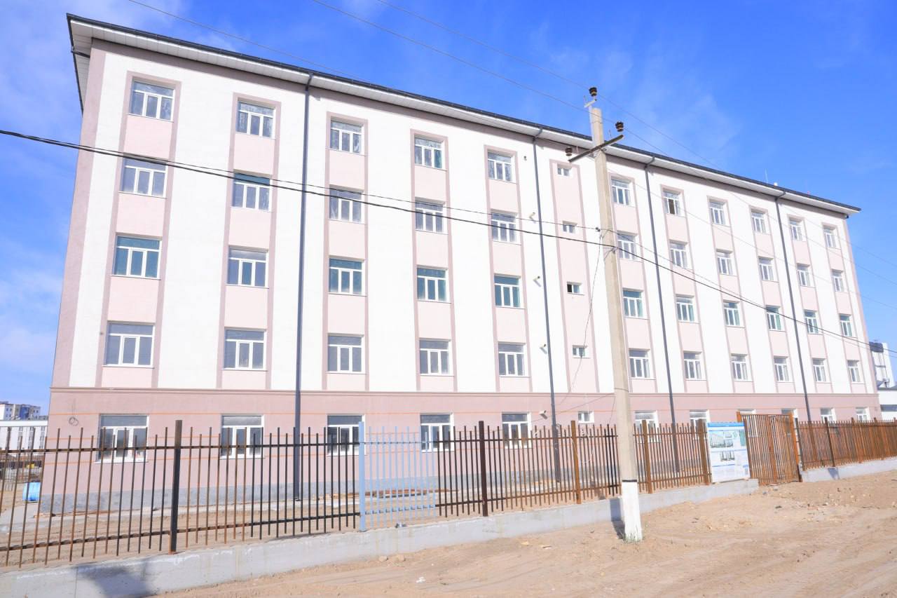 Rektor yangi Talabalar turar joyining qurilish ishlari bilan tanishdi