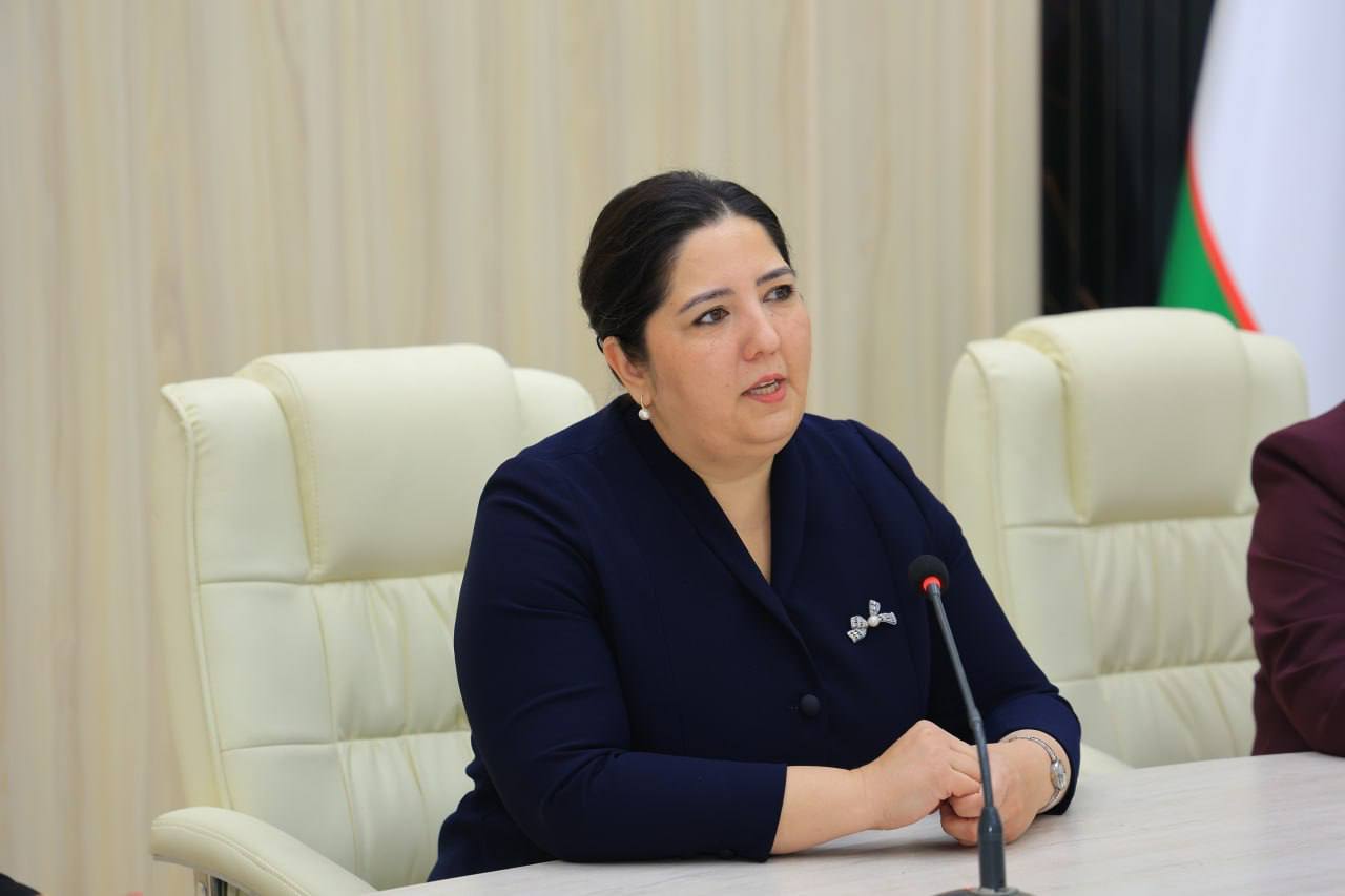 Oliy sud raisining o‘rinbosari talaba-qizlar bilan muloqot qildi