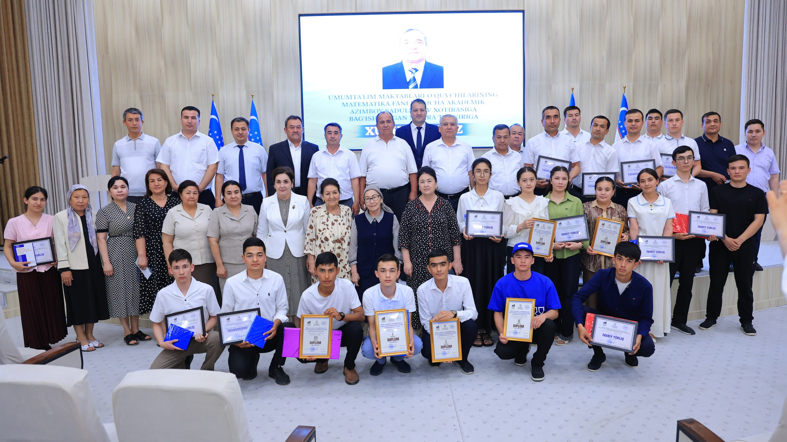 Akademik Azimboy Sadullayev xotirasiga bag‘ishlangan matematika turniri o‘tkazildi
