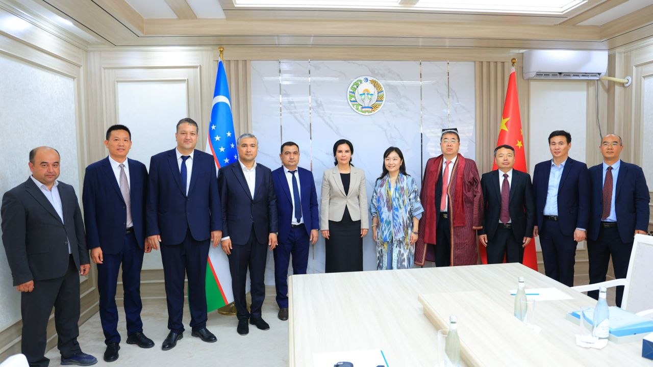 Representatives of China’s XCMG Corporation visited Urgench State University
