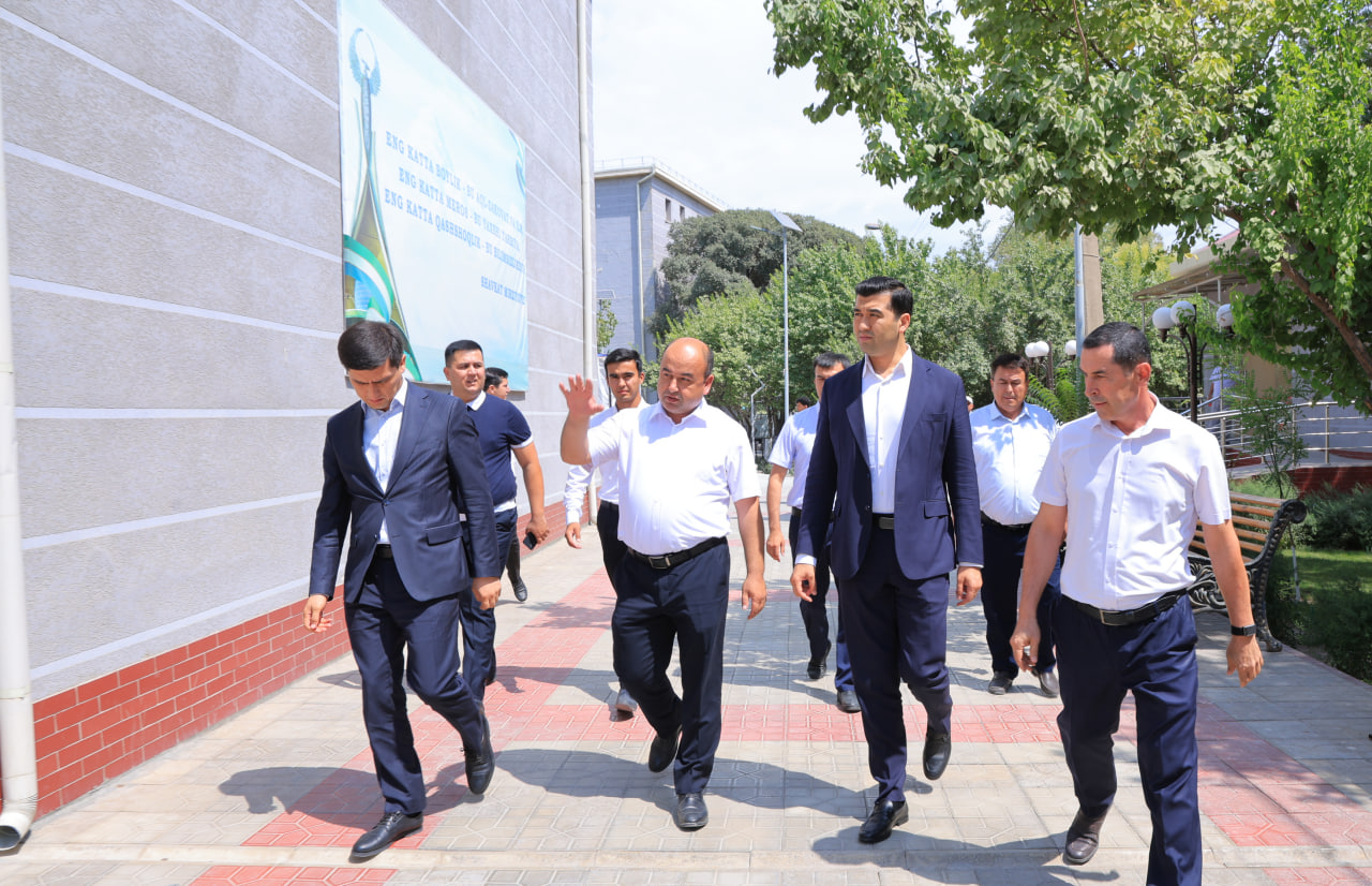 Yoshlar ishlari agentligi direktori Kimyoviy texnologiya fakultetida bo'ldi