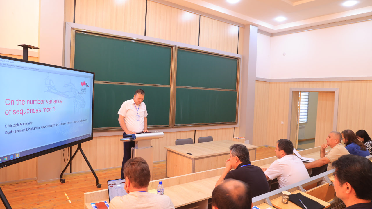 Urganch davlat universitetida matematika bo'yicha xalqaro ilmiy konferensiya boshlandi