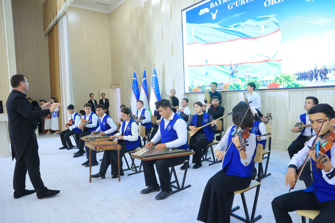 «ОДНА РОДИНА, ОДИН НАРОД, ОДИН ФЛАГ!» — ОТМЕЧЕНО 34-ЛЕТИЕ ПРИНЯТИЯ ГОСУДАРСТВЕННОГО ФЛАГА