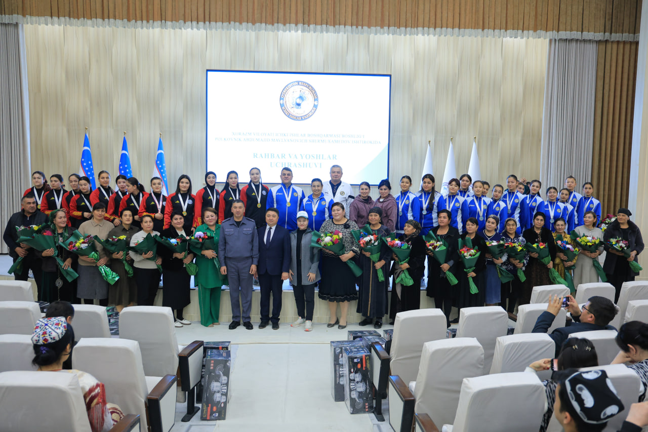 URDUDA YOSHLAR BILAN OCHIQ MULOQOT TASHKIL ETILDI