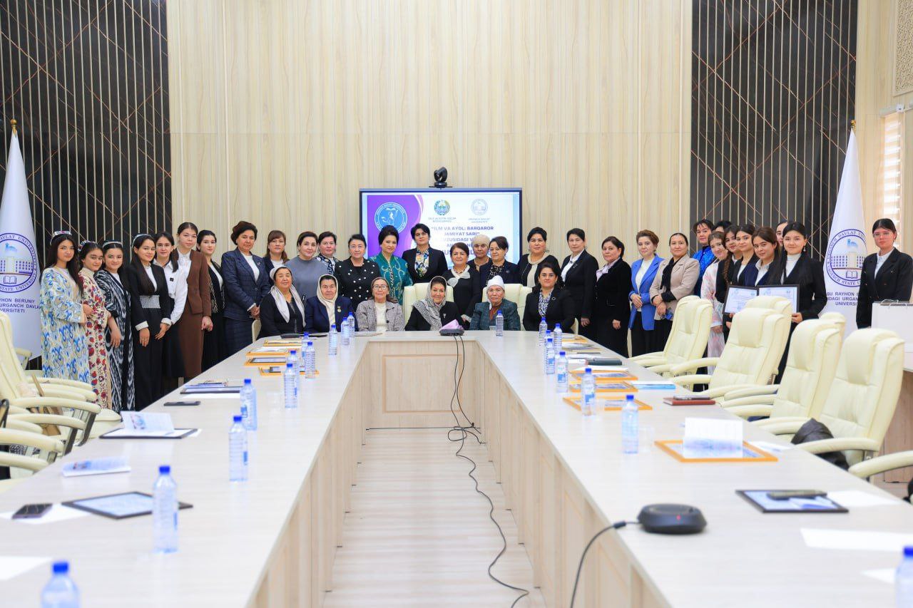 “Ilm va ayol: barqaror jamiyat sari” mavzusida ilmiy-amaliy anjuman tashkil etildi     