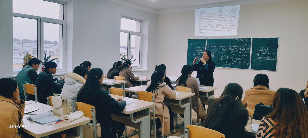 The scientific-theoretical seminar of Lola Jumaniyazova, intern teacher of the Department of Fruit and Vegetables, Urganch State University, on the to