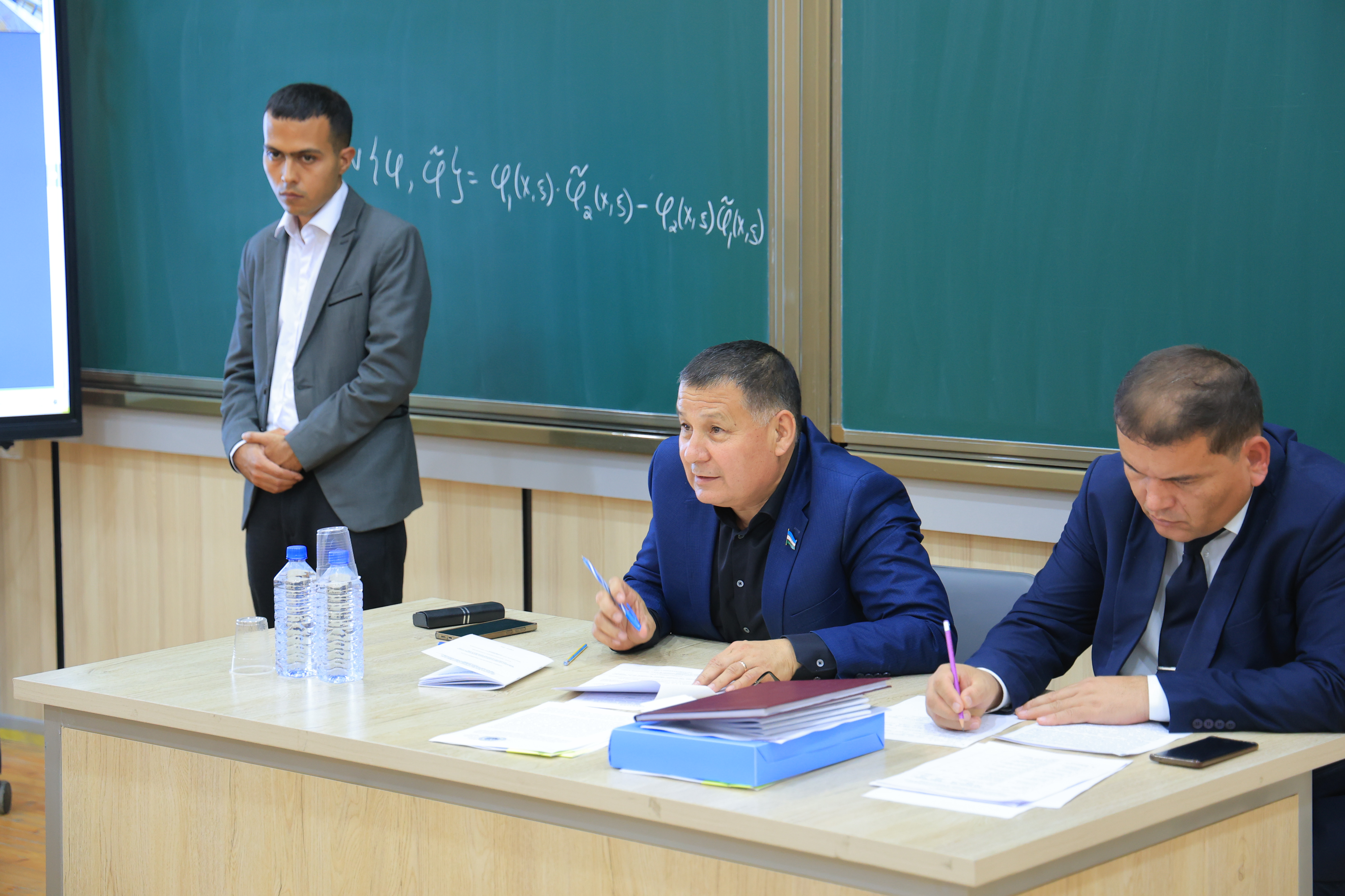 Amaliy matematika va matematik fizika kafedrasi o'qituvchisi Sobirov Shexzod Quchqarboy o‘g‘lining 01.01.02 – “Differensial tenglamalar va matematik fizika” ixtisosliki bo'yicha PhD disertatsiyasi himoyasi to'g'risida