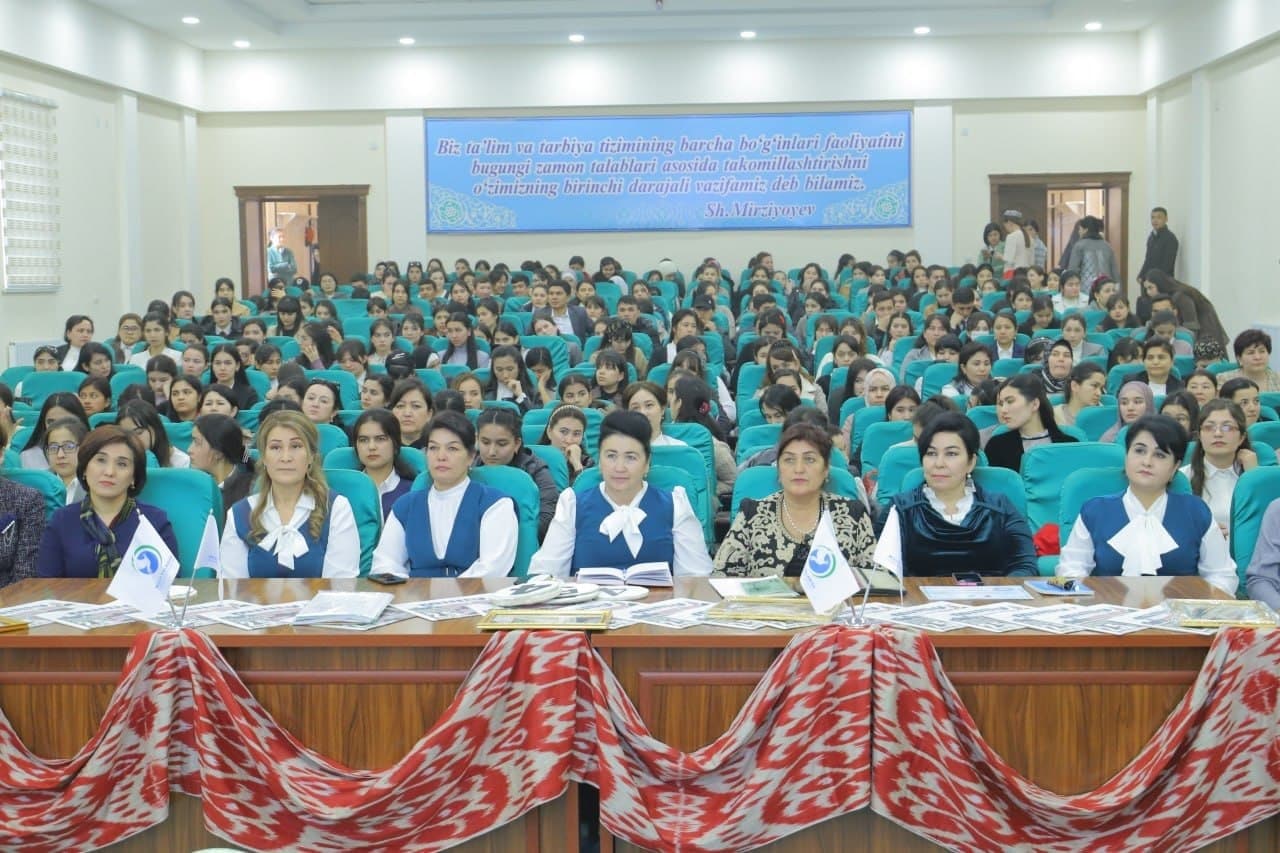 urdu.uz,   Urganch davlat universitetida "Gulshanaro gulchehralar" nomli ko'rik-tanlov oʻtkazildi
