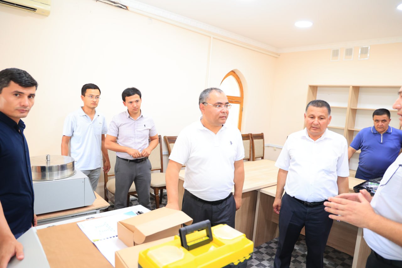 urdu.uz, Oliy taʼlim, fan va innovatsiyalar vaziri Urganch davlat universitetining yangi oʻquv binosi bilan tanishdi