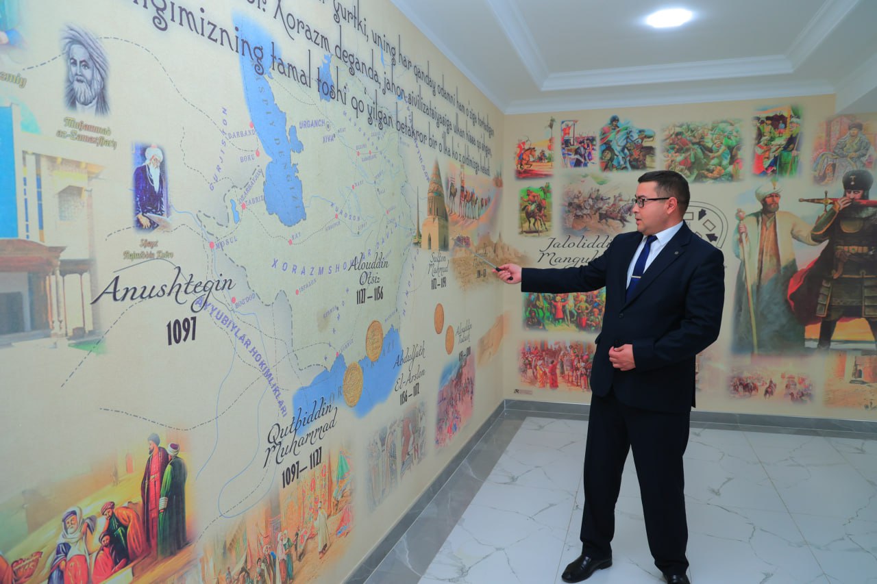 urdu.uz, Harbiylashtirilgan taʼlim muassasasiga tashrif