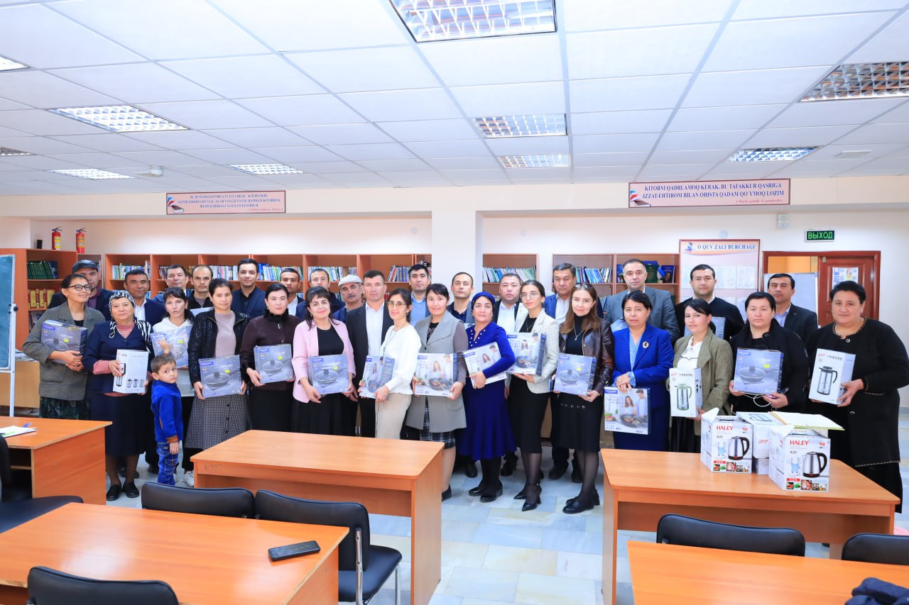 11 ноября - День профсоюзов Узбекистана