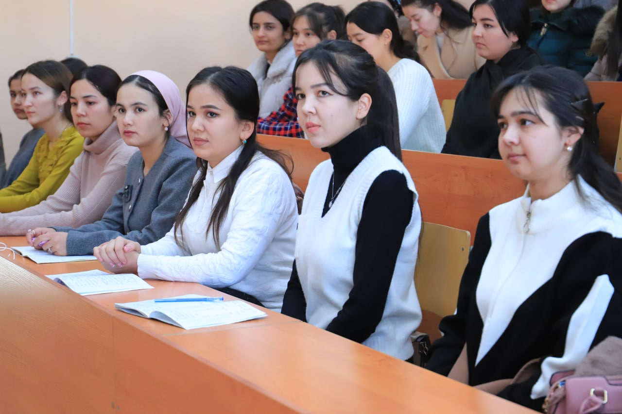 urdu.uz, OʻZBEKISTON RESPUBLIKASI KONSTITUTSIYASI –MAMLAKAT TARAQQIYOTI VA JAMIYAT FAROVONLIGINING HUQUQIY KAFOLATI