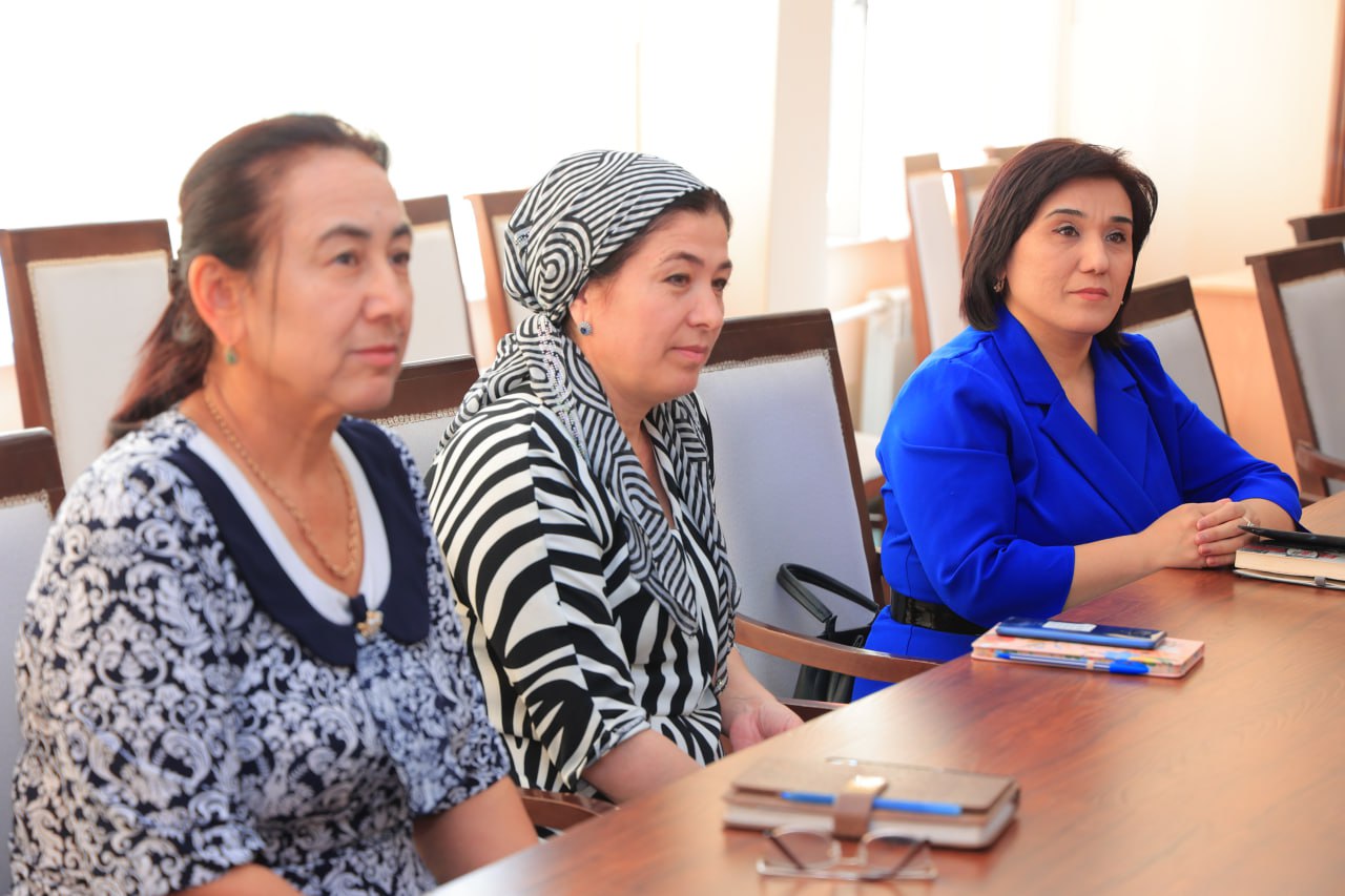 urdu.uz, Universitetda maʼnaviy-maʼrifiy jarayonlarning tashkil qilinishi yuzasidan masʼullar ishtirokida davra suhbati oʻtkazildi