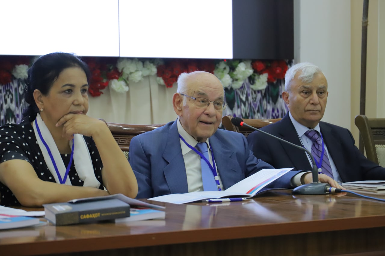 urdu.uz, "Ikki buyuk, bizning umumxalq shoirlarimiz - Mehmet Akif Ersoy va Abdulhamid Sulaymon o'g'li Cho'lpon"  simpoziumi ilmiy yangiliklarga  ega ma’ruzalarga boy boʻldi