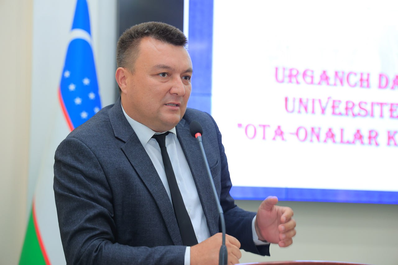 urdu.uz, Xorijiy filologiya fakultetida "Ota-onalar kongresi" boʻlib oʻtdi
