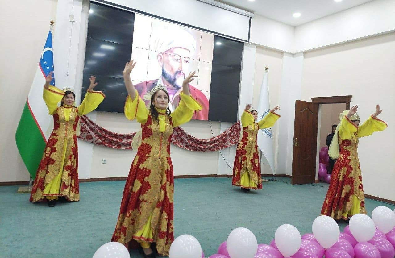 urdu.uz, Filologiya fakulteti haftaligi doirasida tashkil qilingan "Navoiyxon talaba” ko‘rik-tanlovining joriy yilgi ilk soni bo‘lib o‘tdi