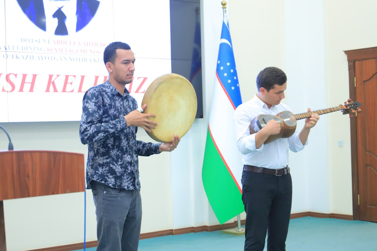 urdu.uz, Urganch davlat universiteti Filologiya fakulteti faxriy dotsenti Abdulla Ahmedov tavalludining 80 yilligi munosabati bilan xotira kechasi o'tkazildi