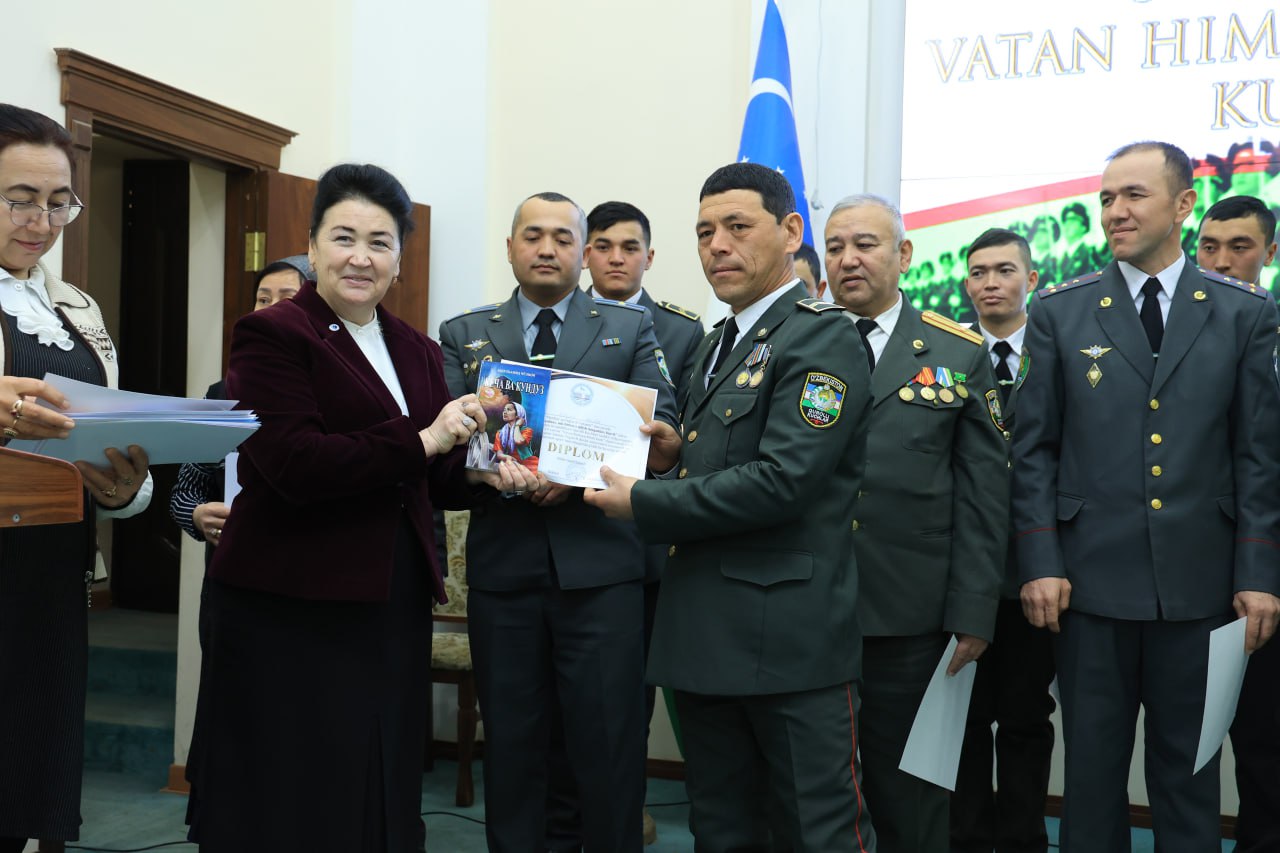 urdu.uz, Urganch davlat universitetida “Vatan-muqaddas, uni himoya qilish sharafli burch” nomli bayram tadbiri tashkil etildi 