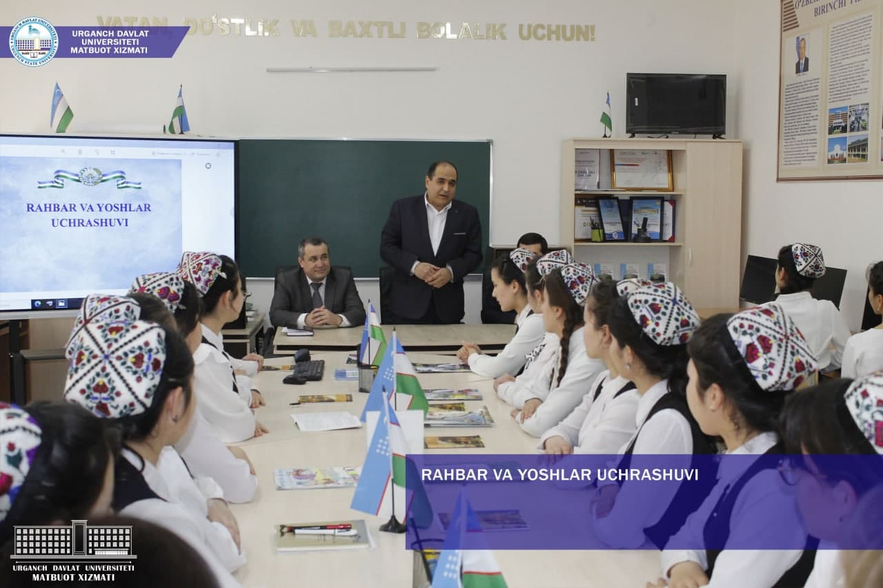 Leader and youth meeting