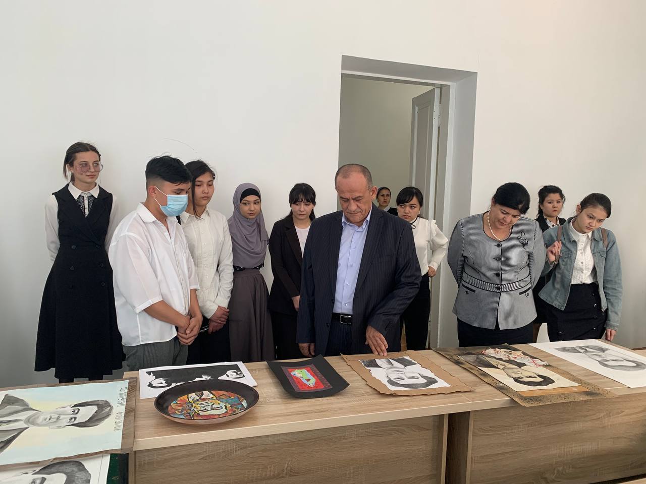 In the Museum of Victims of Political Repression of the Urgench State University creative works contest was held