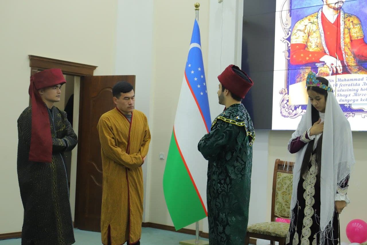 urdu.uz, “She’riyat shohsupasi” ko‘rik-tanlovi shoh va shoir, olim, yirik davlat arbobi Zahiriddin Muhammad Bobur ijodiga bag‘ishlandi