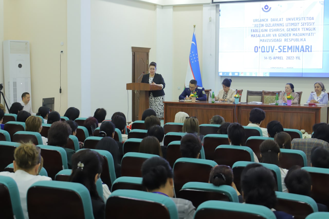 «Xotin-qizlarning ijtimoiy siyosiy faolligini oshirish, gender tenglik masalalari va gender madaniyati» mavzusidagi respublika o‘quv-seminar oʻz ishini boshladi