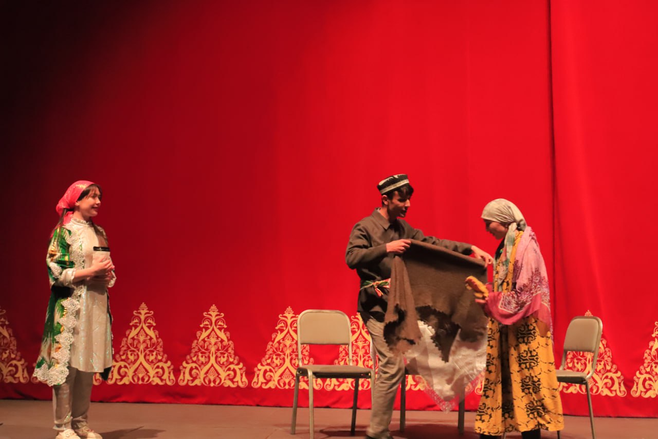 urdu.uz, “Talabalar teatr studiyalari”ning gastrollari tashkil etilmoqda
