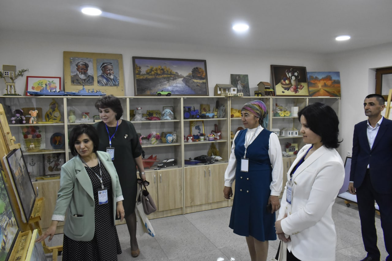 urdu.uz, Respublika oʻquv-seminari aʼzolari universitetda talabalar uchun yaratilgan sharoitlar bilan tanishdilar