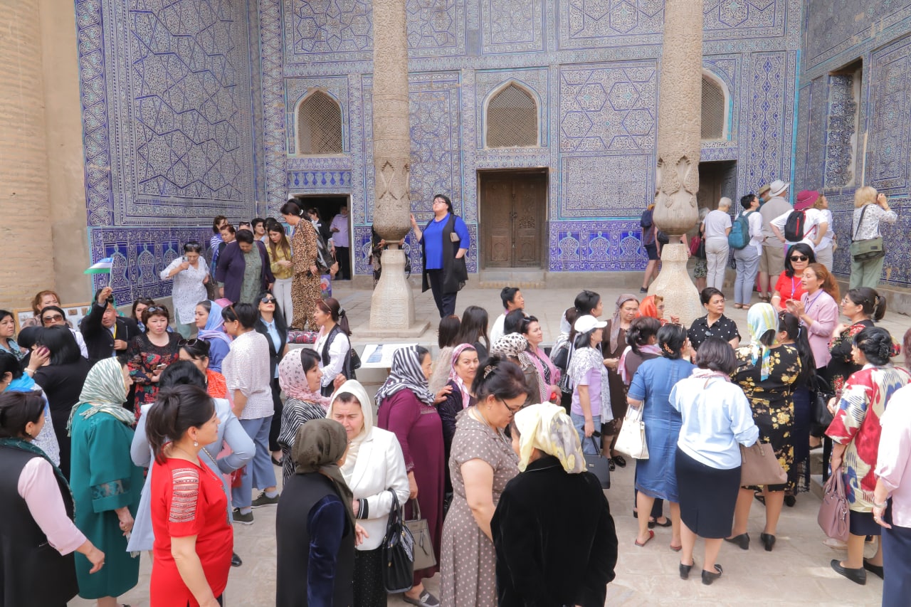 urdu.uz, Respublika oʻquv-seminari delegatsiyasi Xiva shahriga sayohat qildi