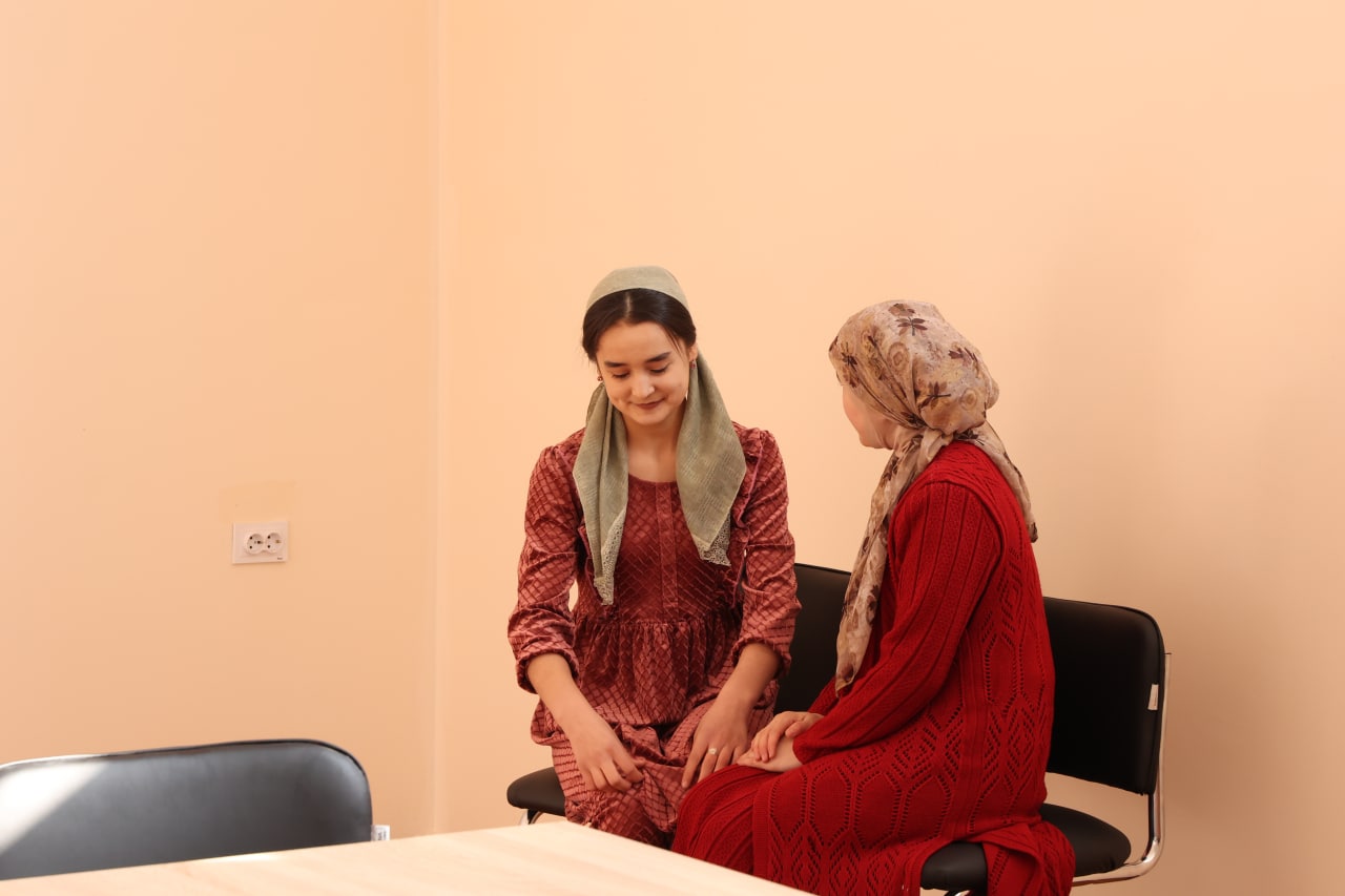urdu.uz, Oliy ta'lim muassasalari talabalari o'rtasida an'anaviy tarzda o'tkazilib kelinayotgan “Talabalar teatr studiyalari” tanlovining Urganch davlat universitetida fakultet bosqichi start oldi