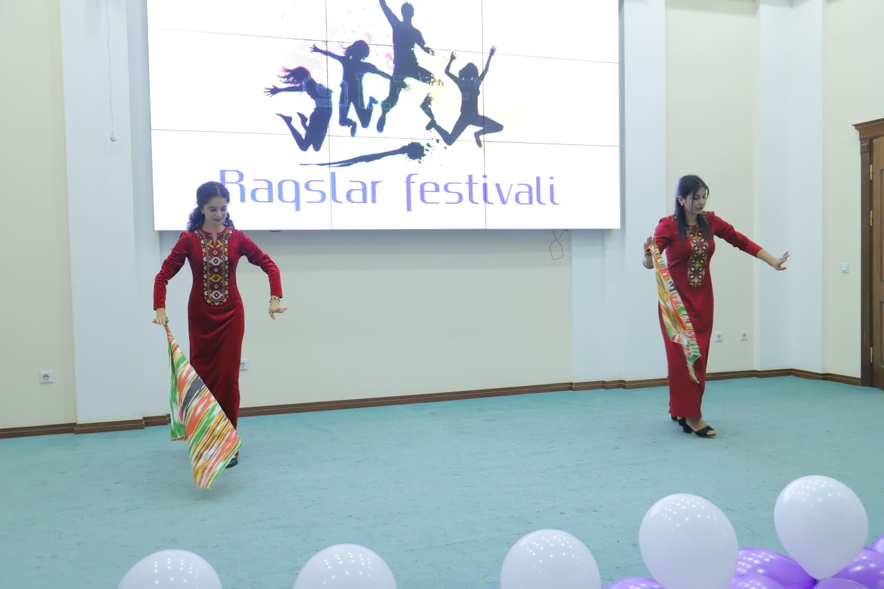 urdu.uz, "Yoshlar haftaligi" doirasida  Raqslar festivali  bo‘lib oʻtdi