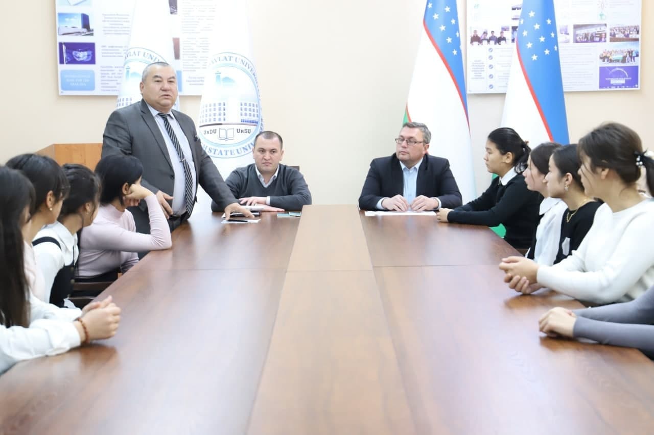 A meeting was organized at Urgench State University in cooperation with the Department of Justice of Khorezm region