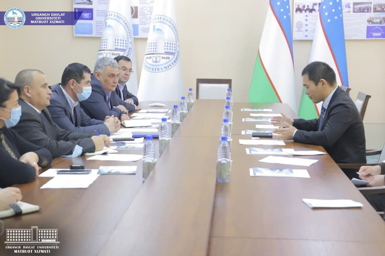urdu.uz, YAPONIYA TASHQI SAVDO TASHKILOTINING (DJETRO) O‘ZBEKISTONDAGI VAKOLATXONASI BOSH DIREKTORI DJUN TAKAXASHI  URGANCH DAVLAT UNIVERSITETIGA TASHRIF BUYURDI
