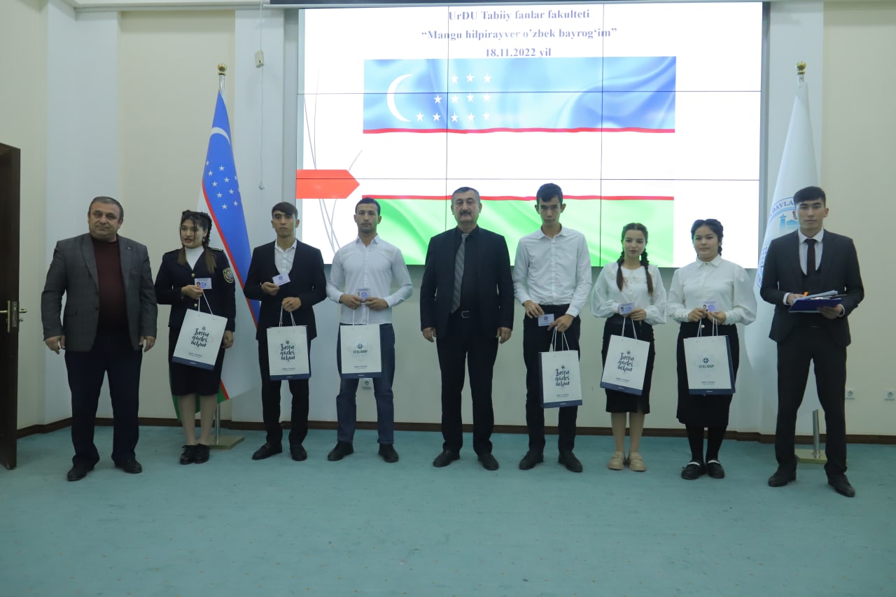 urdu.uz, Tabiiy fanlar fakultetida davlat bayrogʻi qabul qilingan kun keng nishonlandi