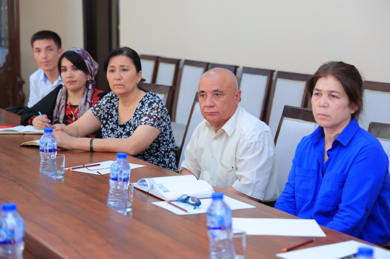 urdu.uz, Fransiyaning “AGIRabcd” NNT ning sharq mamlakatlari menejeri UrDUda