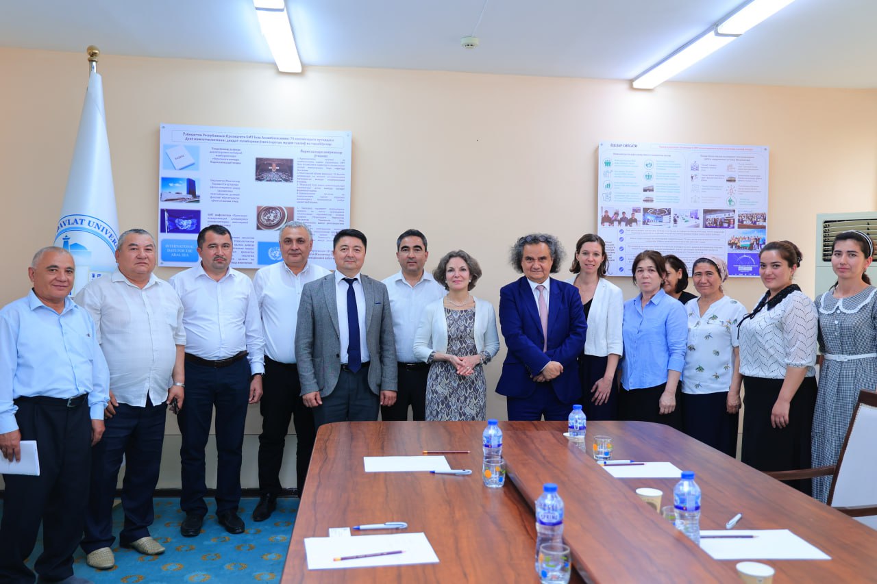 urdu.uz, Fransiya elchisi Urganch davlat universitetida boʻldi