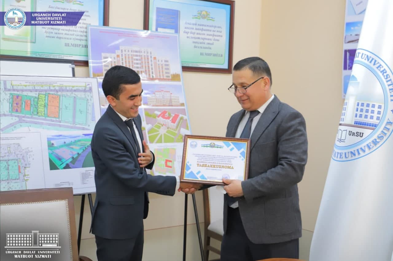 urdu.uz, URGANCH DAVLAT UNIVERSITETI RAHBARIYATI PREZIDENT VA NOMDOR DAVLAT STIPENDIYALAR SOHIBLARINI TABRIKLADI