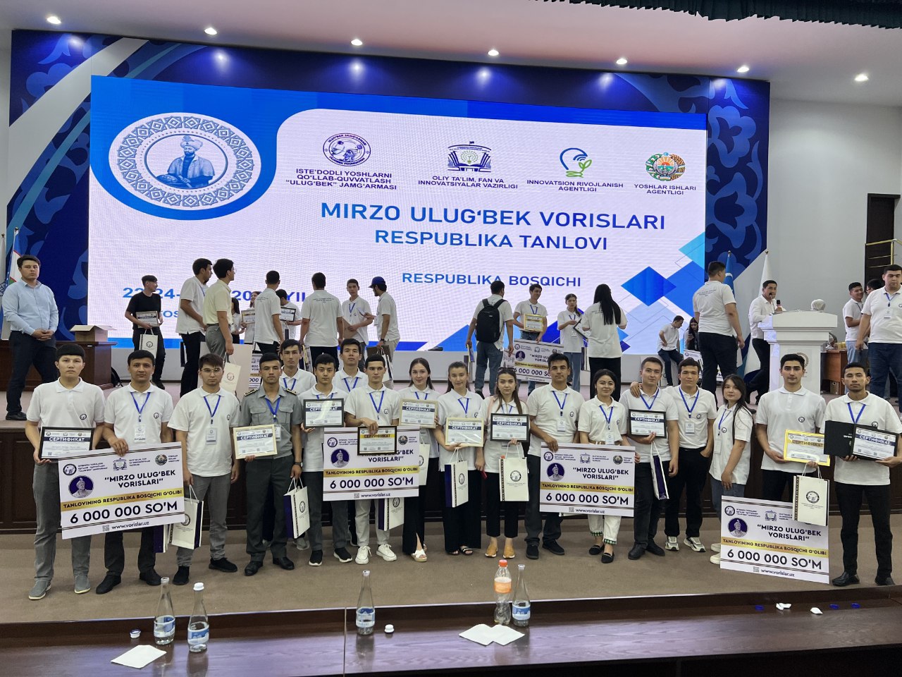 urdu.uz, UrDU talabalari “Mirzo Ulug’bek vorislari” tanlovining respublika bosqichida g'oliblikni qo'lga kiritishdi                                                                                     