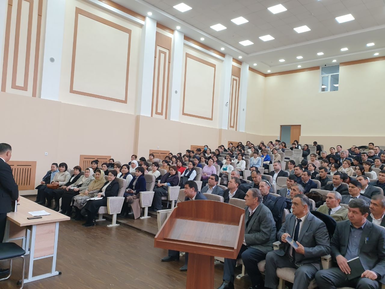 urdu.uz, Urganch davlat universiteti rektori Pedagogika fakulteti professor-oʻqituvchilari bilan uchrashdi
