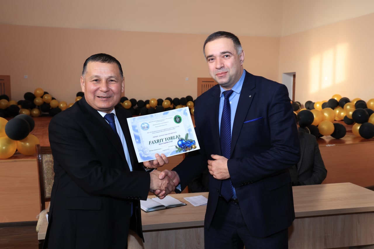 urdu.uz, Rektor Filologiya fakulteti jamoasi bilan uchrashdi