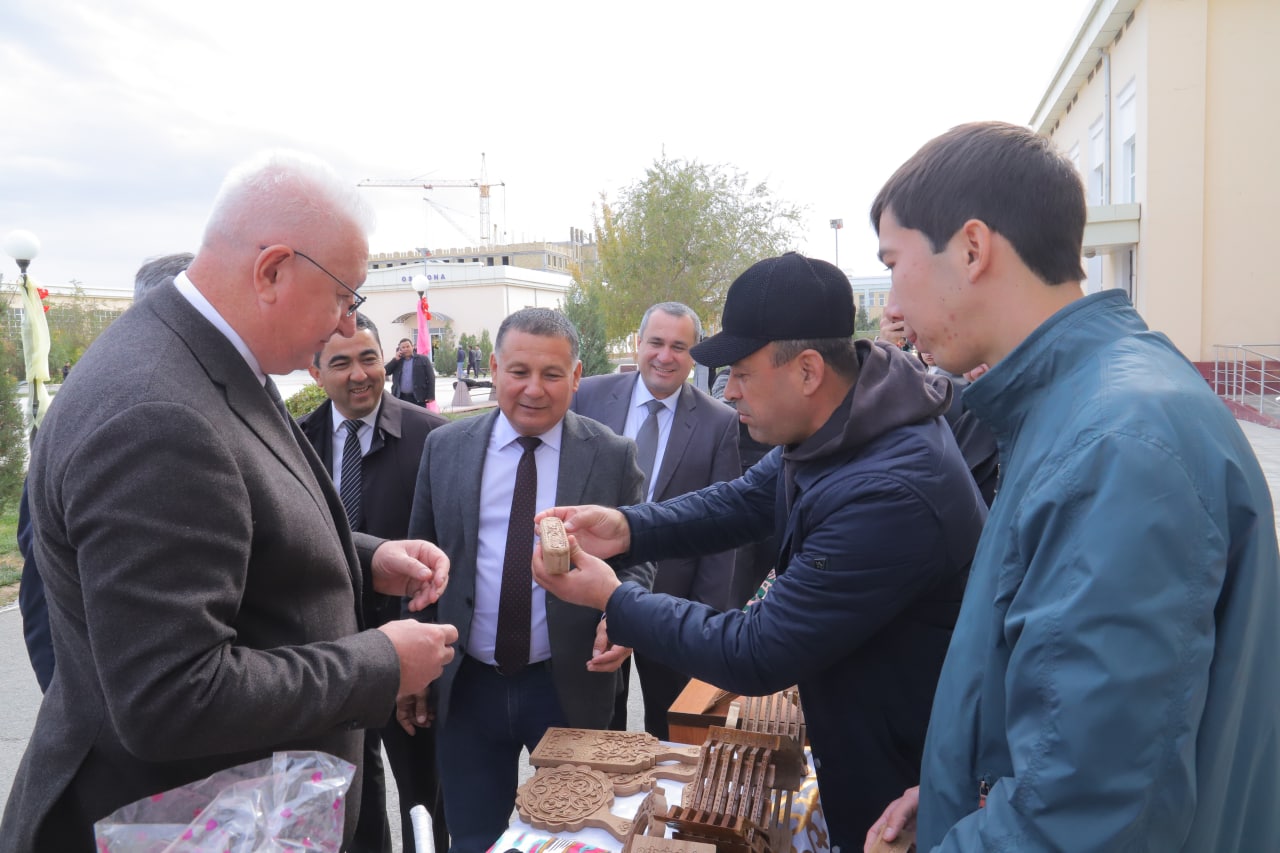 urdu.uz, 5 ta muhim tashabbus doirasida “Yangi O'zbekiston yoshlari birlashaylik” shiori ostidagi festival davom etmoqda