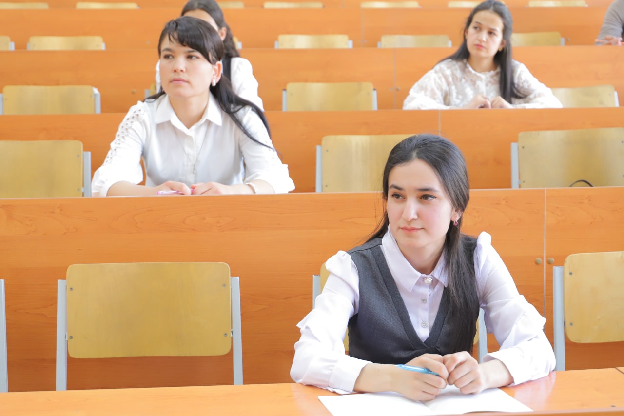 urdu.uz, Pedagogika fakultetida respublika esselar tanlovining ilk bosqichi boʻlib oʻtdi
