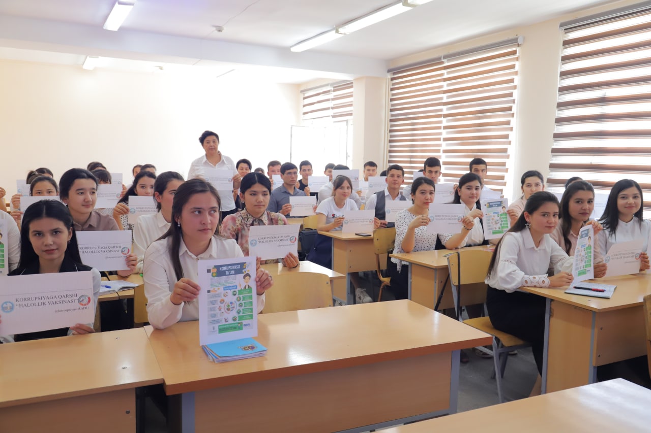 urdu.uz, Fizika-matematika fakulteti talabalari bilan "Korrupsiyasiz hayot -  kelajak poydevori"  mavzusida uchrashuv oʻtkazildi
